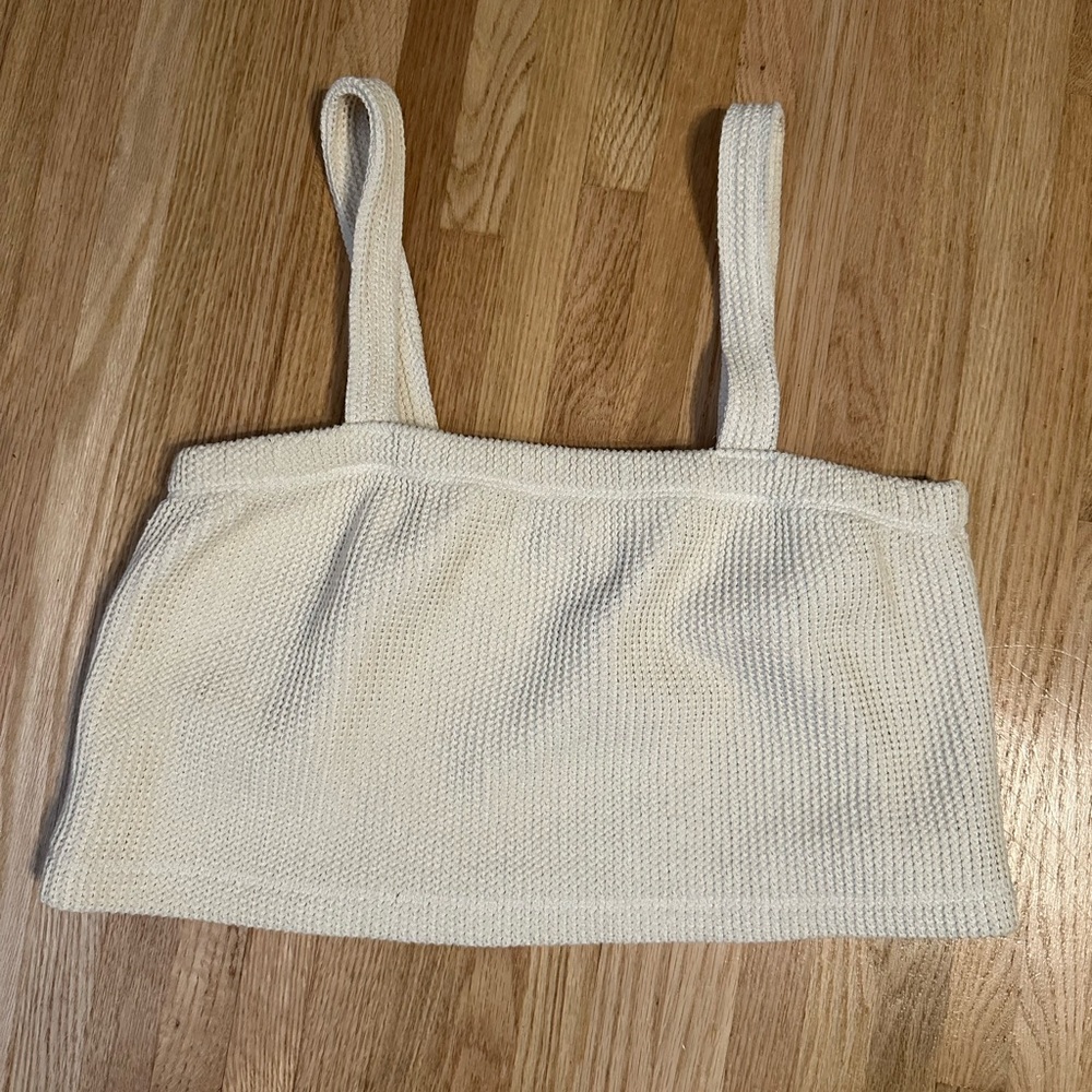 na nin cropped tank. size 2. fits m/l